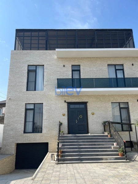 Satış 6 otaqlı Həyət evi  400m², Bakı