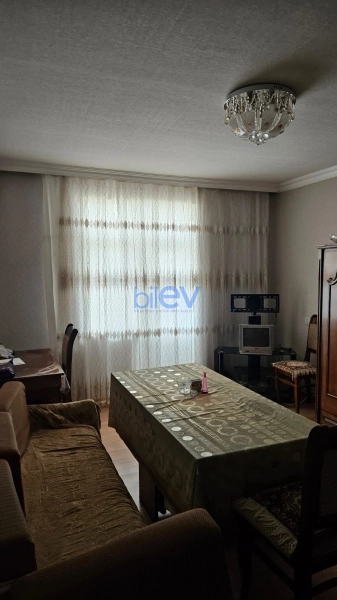 Satış 4 otaqlı Köhnə Tikili bina evi  86m², Bakı