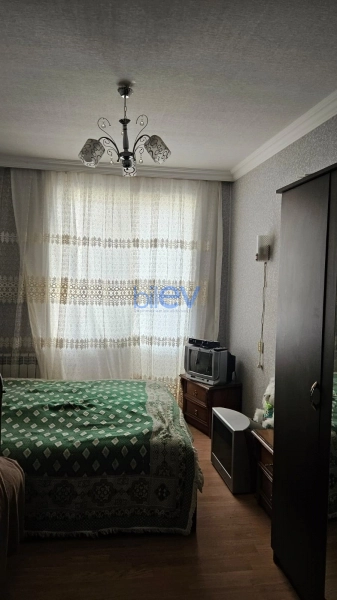 Satış 4 otaqlı Köhnə Tikili bina evi  86m², Bakı
