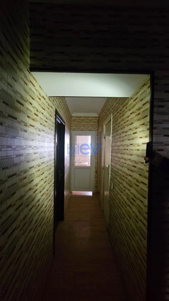 Satış 4 otaqlı Köhnə Tikili bina evi  86m², Bakı