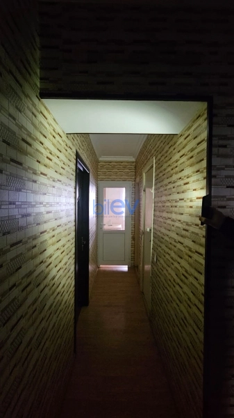Satış 4 otaqlı Köhnə Tikili bina evi  86m², Bakı