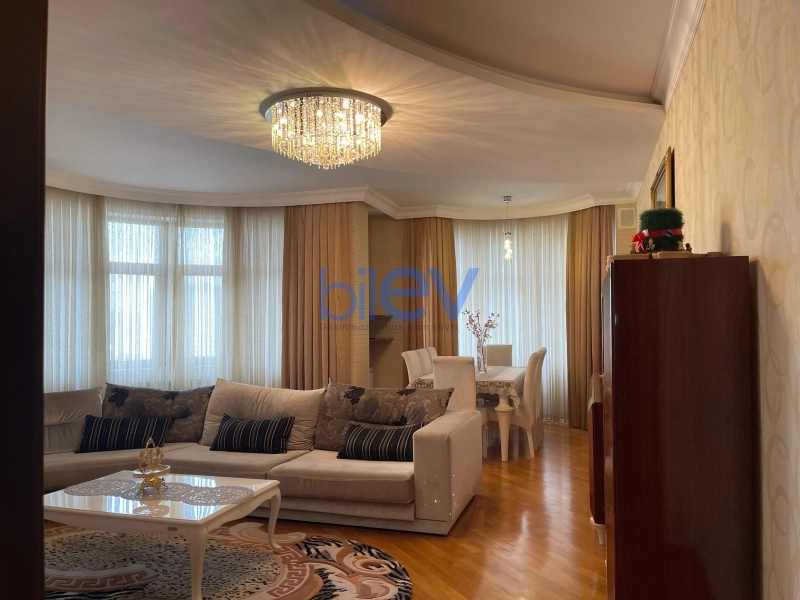 Satış 3 otaqlı Yeni Tikili bina evi  150m², Bakı