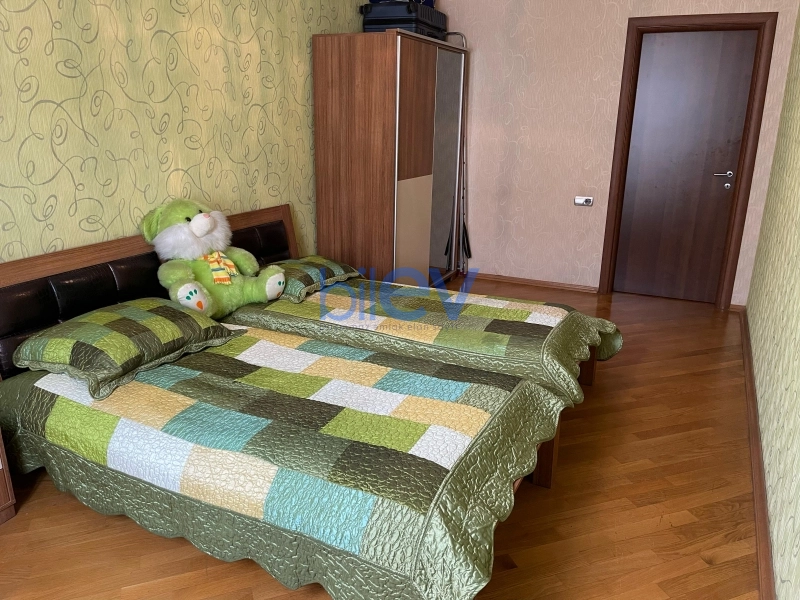 Satış 3 otaqlı Yeni Tikili bina evi  150m², Bakı
