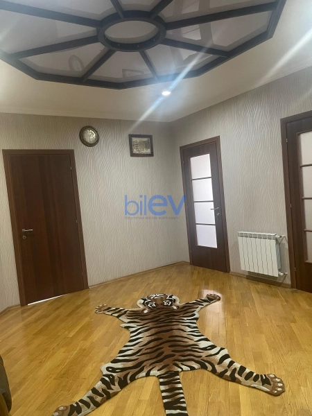Satış 3 otaqlı Yeni Tikili bina evi  150m², Bakı