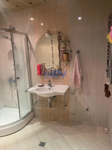 Satış 3 otaqlı Yeni Tikili bina evi  150m², Bakı
