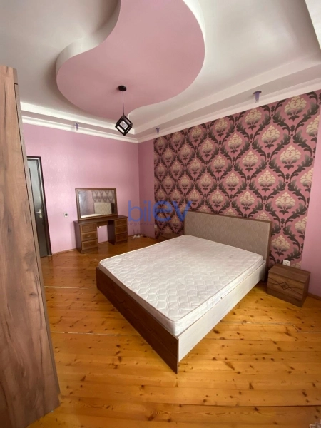 Aylıq Kirayə 3 otaqlı Yeni Tikili bina evi  120m², Bakı