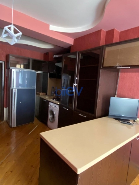 Aylıq Kirayə 3 otaqlı Yeni Tikili bina evi  120m², Bakı