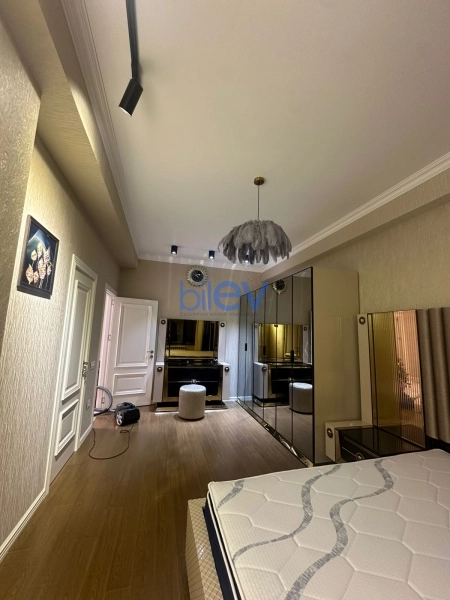 Satış 3 otaqlı Yeni Tikili bina evi  145m², Bakı
