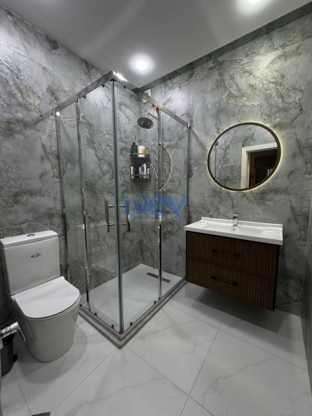 Satış 3 otaqlı Yeni Tikili bina evi  145m², Bakı