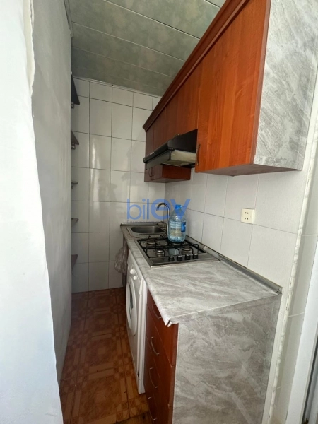 Aylıq Kirayə 2 otaqlı Köhnə Tikili bina evi  42.00m², Bakı