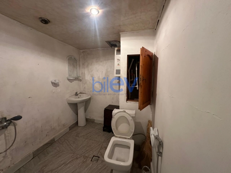 Aylıq Kirayə 2 otaqlı Köhnə Tikili bina evi  42.00m², Bakı