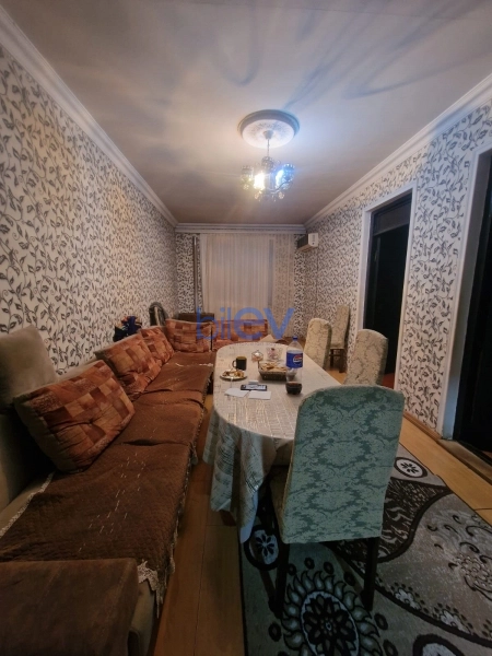 Satış 4 otaqlı Həyət evi  300m², Xırdalan