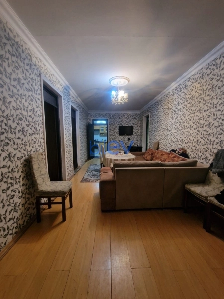 Satış 4 otaqlı Həyət evi  300m², Xırdalan