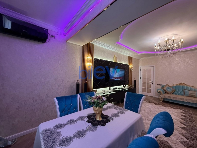 Satış 4 otaqlı Yeni Tikili bina evi  114m², Bakı