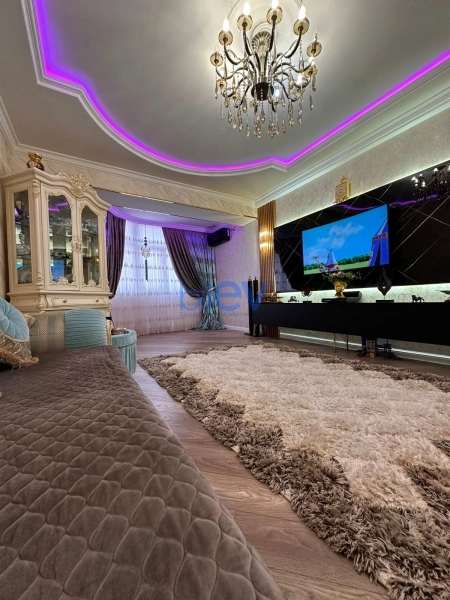 Satış 4 otaqlı Yeni Tikili bina evi  114m², Bakı
