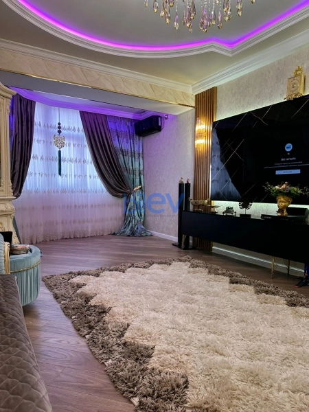 Satış 4 otaqlı Yeni Tikili bina evi  114m², Bakı