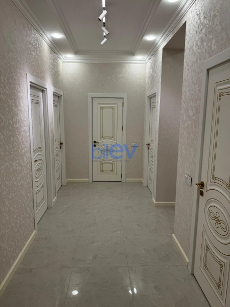 Satış 3 otaqlı Yeni Tikili bina evi  84m², Sumqayıt