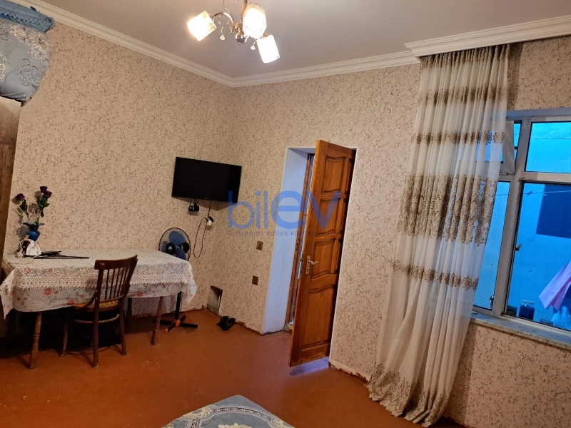 Satış 4 otaqlı Həyət evi  100m², Bakı