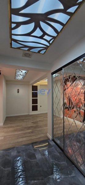 Satış 3 otaqlı Yeni Tikili bina evi  100m², Bakı
