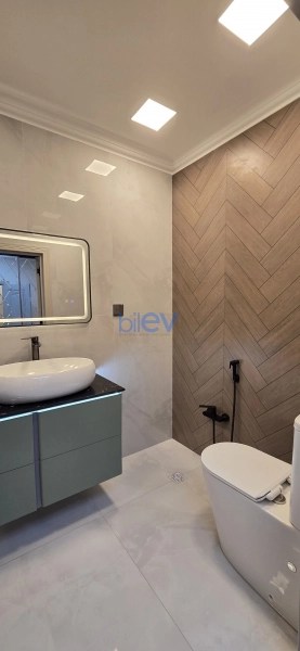 Satış 3 otaqlı Yeni Tikili bina evi  100m², Bakı
