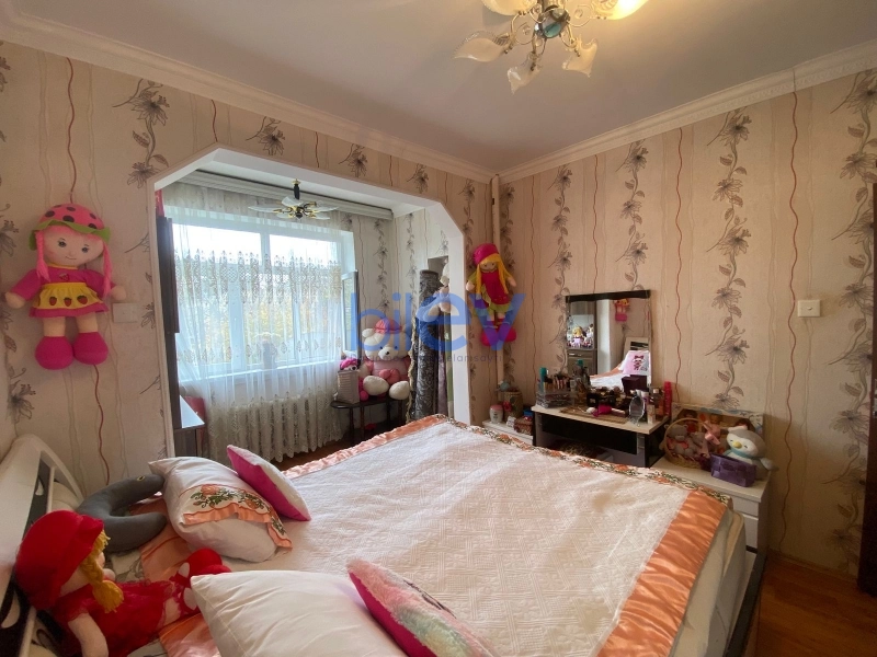 Satış 3 otaqlı Köhnə Tikili bina evi  70m², Bakı
