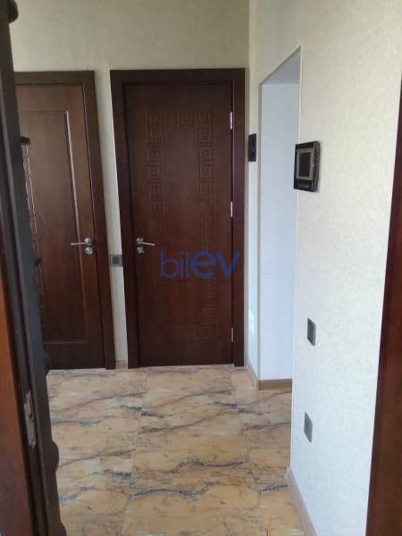 Aylıq Kirayə 2 otaqlı Köhnə Tikili bina evi  70m², Bakı
