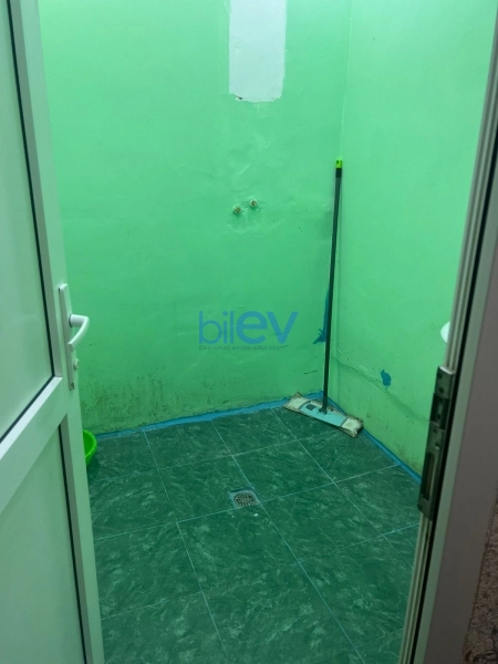 Aylıq Kirayə 2 otaqlı Köhnə Tikili bina evi  55m², Bakı