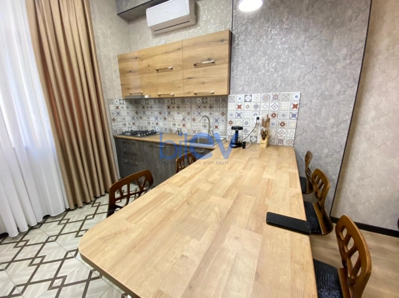 Aylıq Kirayə 2 otaqlı Yeni Tikili bina evi  70m², Bakı