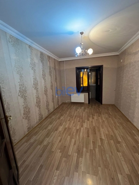 Aylıq Kirayə 2 otaqlı Köhnə Tikili bina evi  65m², Bakı