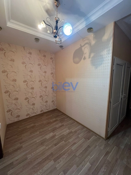 Aylıq Kirayə 2 otaqlı Köhnə Tikili bina evi  65m², Bakı