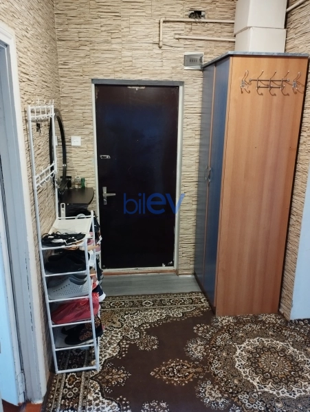 Satış 3 otaqlı Köhnə Tikili bina evi  80m², Bakı