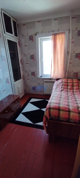 Satış 3 otaqlı Köhnə Tikili bina evi  80m², Bakı