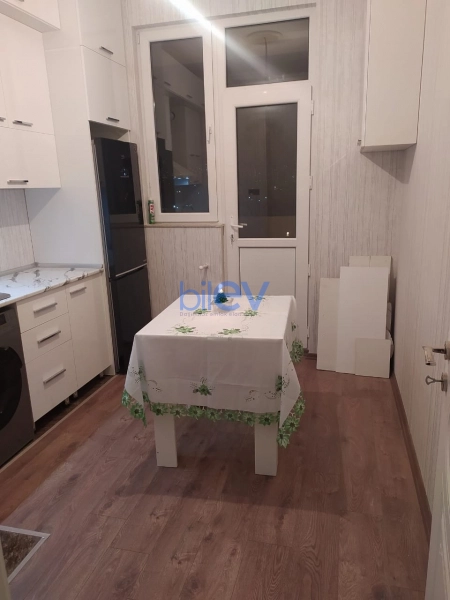 Aylıq Kirayə 1 otaqlı Yeni Tikili bina evi  55m², Bakı