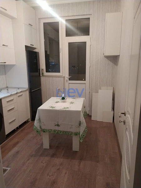 Aylıq Kirayə 1 otaqlı Yeni Tikili bina evi  55m², Bakı