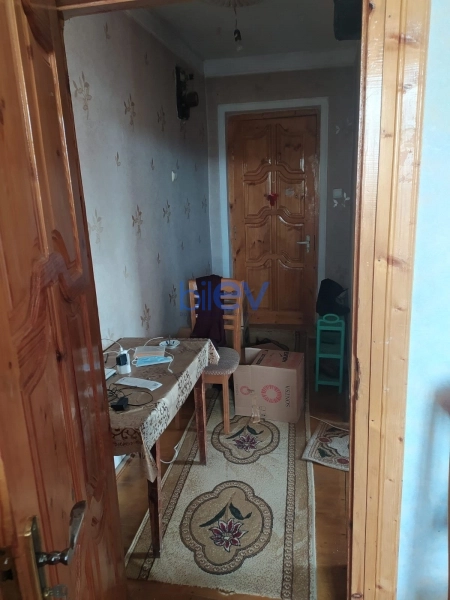 Aylıq Kirayə 2 otaqlı Köhnə Tikili bina evi  55m², Tovuz