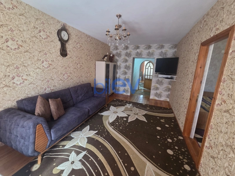 Satış 4 otaqlı Köhnə Tikili bina evi  90m², Lənkəran