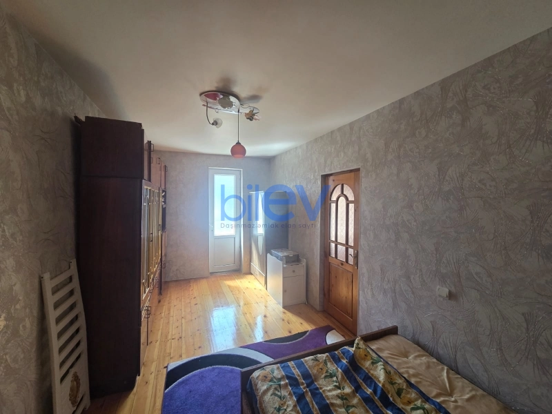 Satış 4 otaqlı Köhnə Tikili bina evi  90m², Lənkəran