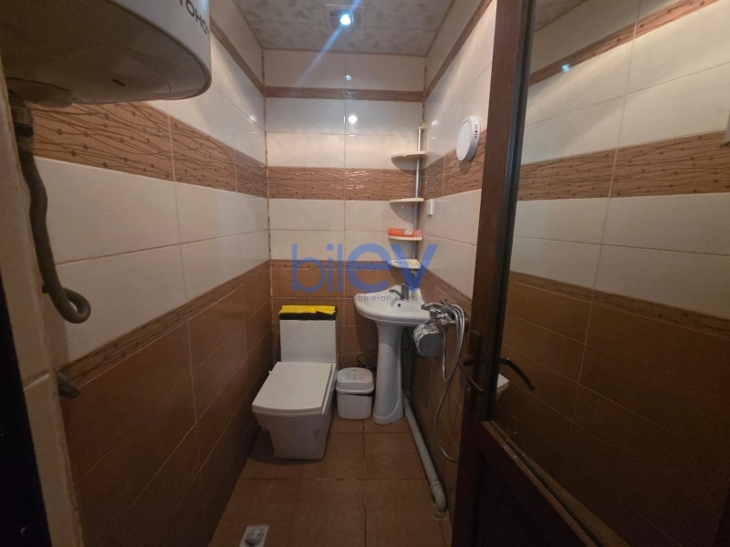 Satış 4 otaqlı Köhnə Tikili bina evi  90m², Lənkəran