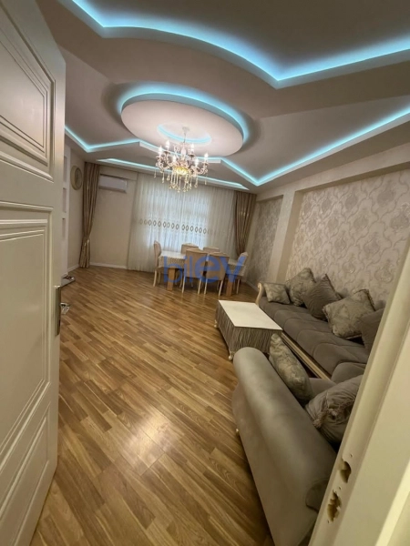 Aylıq Kirayə 3 otaqlı Yeni Tikili bina evi  130m², Xırdalan