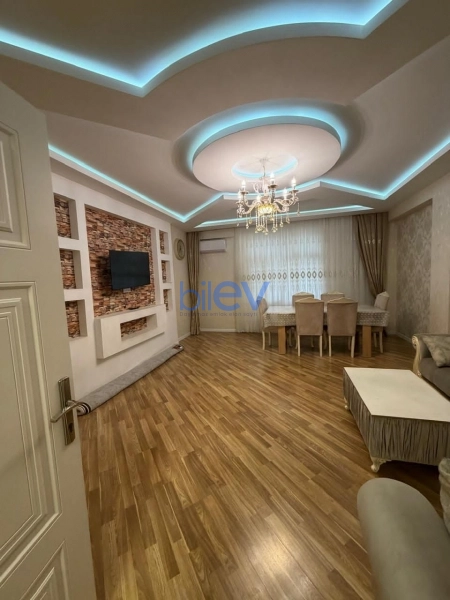 Aylıq Kirayə 3 otaqlı Yeni Tikili bina evi  130m², Xırdalan