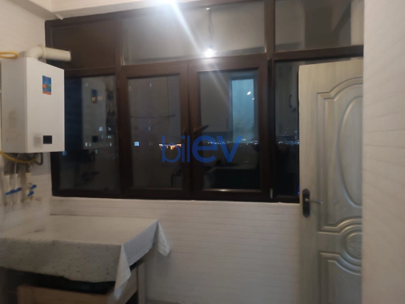 Aylıq Kirayə 2 otaqlı Yeni Tikili bina evi  65m², Bakı