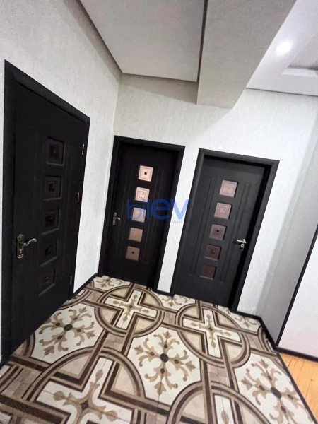Aylıq Kirayə 3 otaqlı Yeni Tikili bina evi  110m², Xırdalan