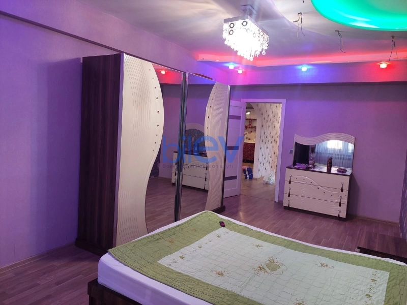 Satış 2 otaqlı Yeni Tikili bina evi  82m², Bakı