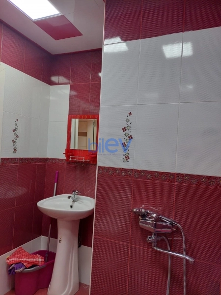 Satış 2 otaqlı Yeni Tikili bina evi  82m², Bakı
