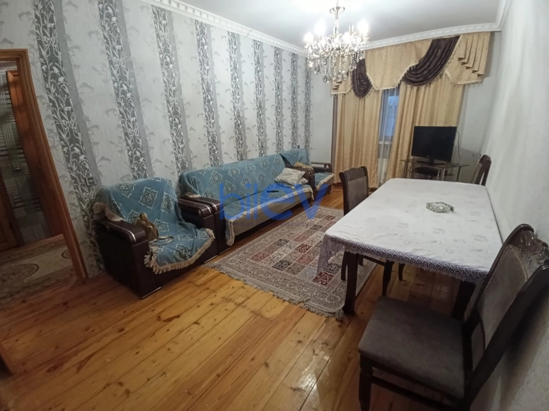 Satış 3 otaqlı Köhnə Tikili bina evi  90m², Bakı