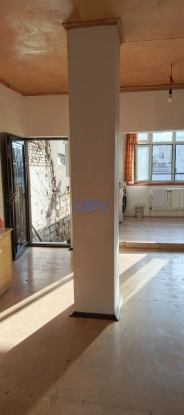 Aylıq Kirayə 2 otaqlı Həyət evi  70m², Bakı