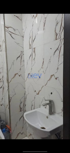 Aylıq Kirayə 2 otaqlı Yeni Tikili bina evi  m², Bakı