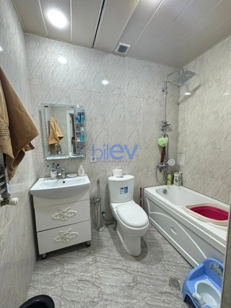 Satış 2 otaqlı Yeni Tikili bina evi  m², Bakı