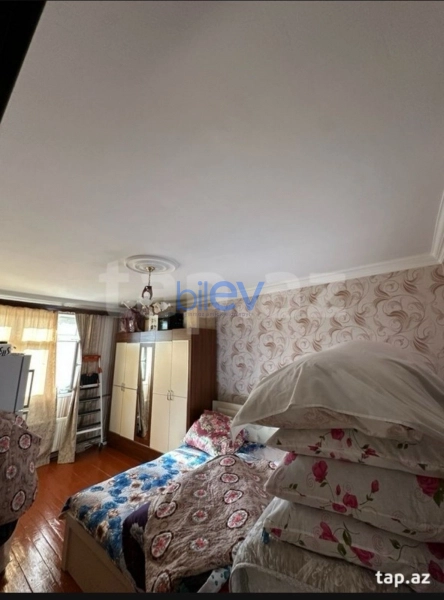 Satış 4 otaqlı Köhnə Tikili bina evi  96m², Sumqayıt
