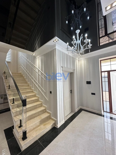 Satış 5 otaqlı Villa  216m², Bakı
